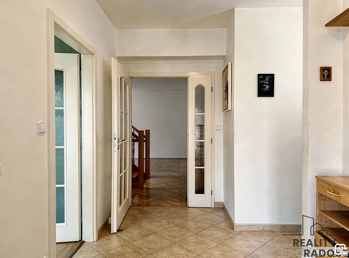 Prodej rodinného domu 162 m², pozemek 261 m²